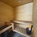 Snow King With Private Sauna דירה *